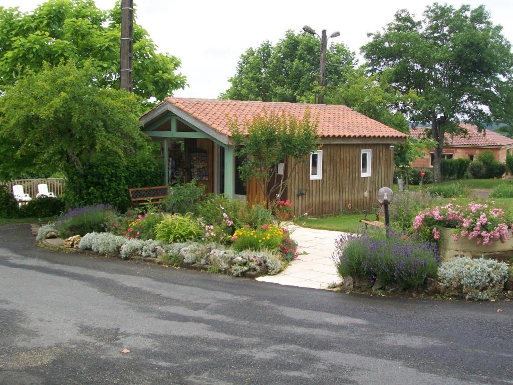 Logis Hotel Restaurant La Bastide Villefranche-du-Périgord Eksteriør bilde